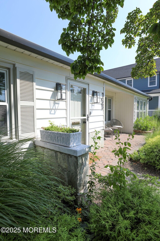 Photo - 153 Atlantic Ave