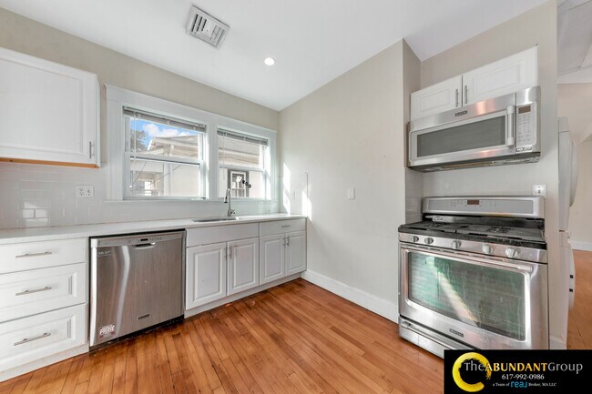 Photo - 301 Alewife Brook Pky Unit 2