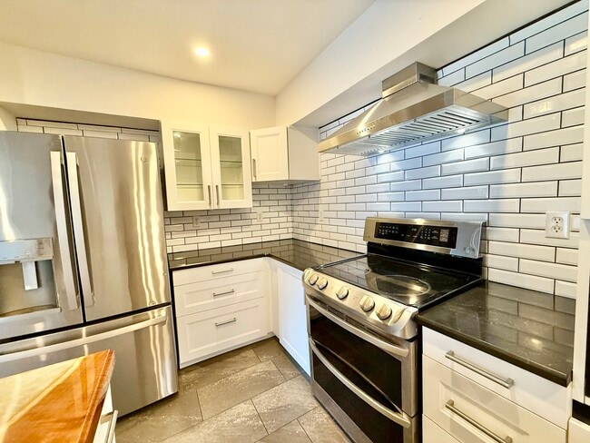 Photo - 1138 Crull Dr