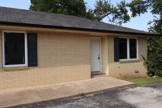 Photo - 1064 S Lexington Ave