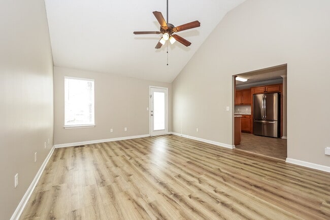 Photo - 1703 Jimmy Cove