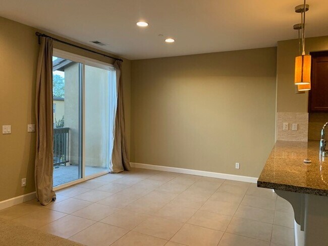 582 Santa Rosalia Terrace