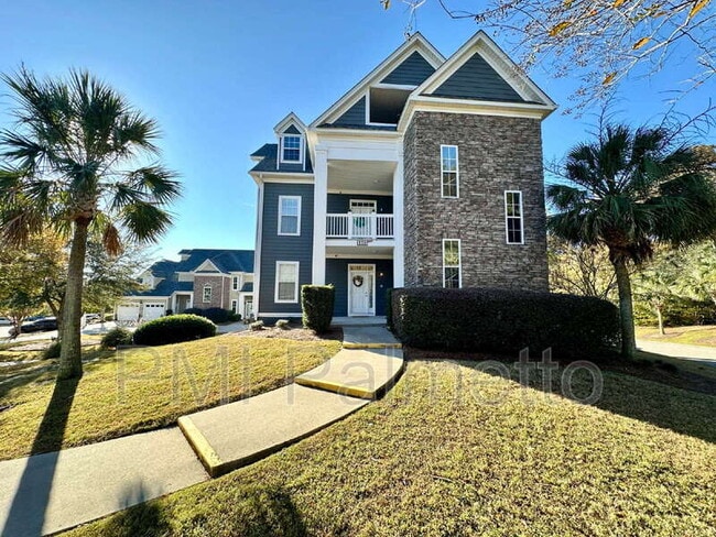 Photo - 120 Breezes Dr