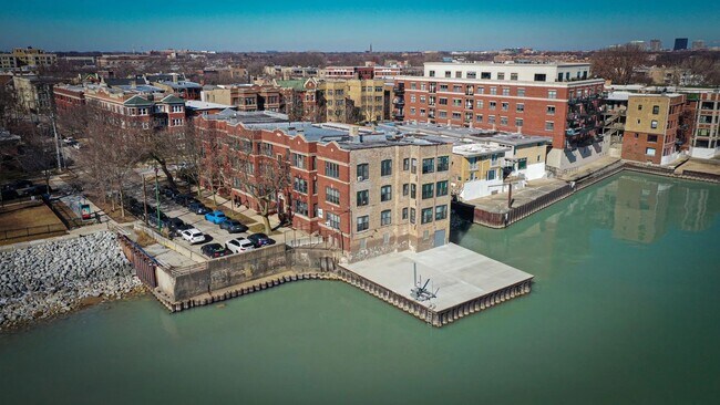 Photo - Howard Beach Apartments