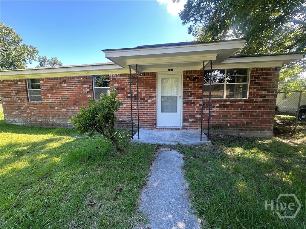 Photo - 717 W 50th St Casa