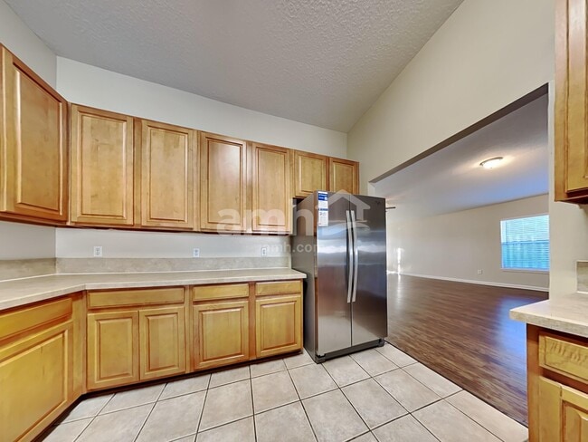 Photo - 392 Brierstone Ct