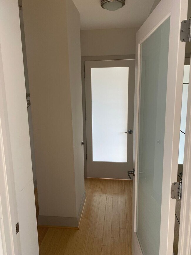 Photo - 919 Florida Ave NW