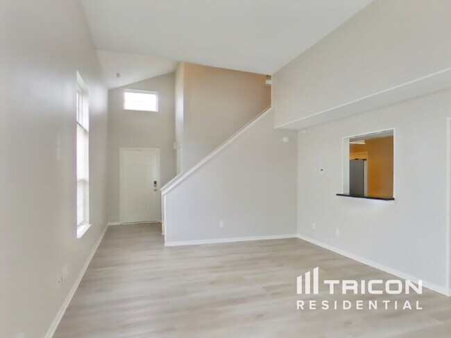 Photo - 4531 Riverbrook Ln