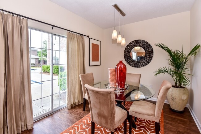 Battle-Creek-Village-Townhomes-Jonesboro-GA - Battle Creek Village Townhomes