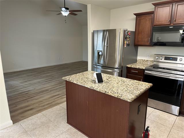 Photo - 1603 White Mountain Wy