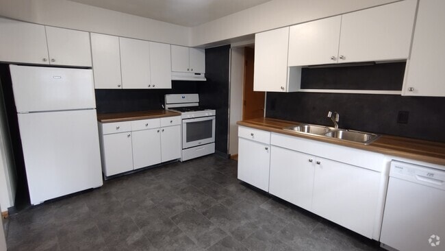 Building Photo - 1644 7th St E Unit 2 Rental