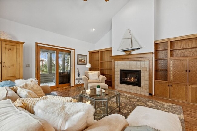 Photo - 3 bedroom, 2.5 bath townhome, close to Whitefish Lake State Park and the Golf Course