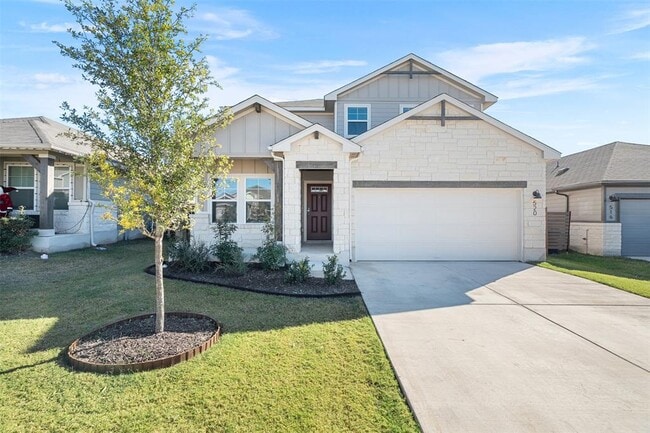 Photo - 520 Loriner Wy