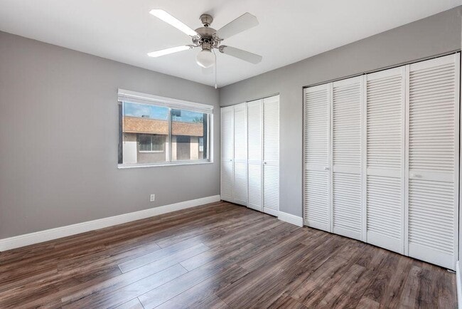 Photo - 2140 Sherwood Forest Blvd Unit 10