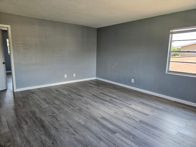 Photo - Fountain Court Apartments