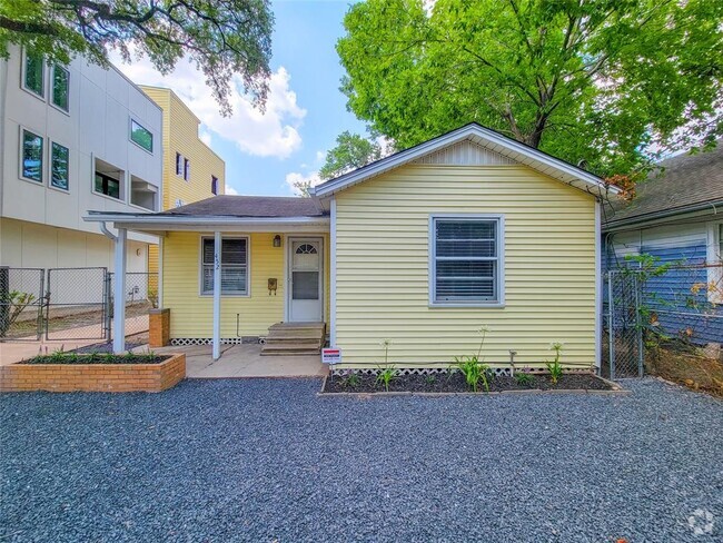 Building Photo - 452 Link Rd Rental