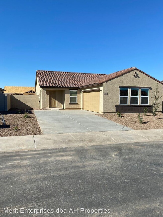3 br, 2 bath House - 2042 E JULIAN DR - 3 br, 2 bath House - 2042 E JULIAN DR