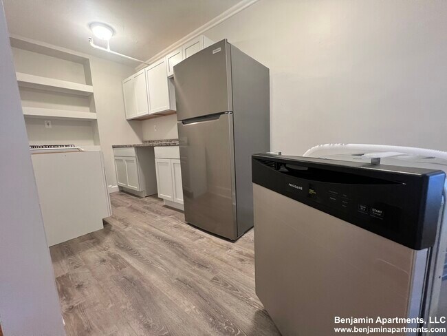 Photo - 1629 Commonwealth Ave Unit 3