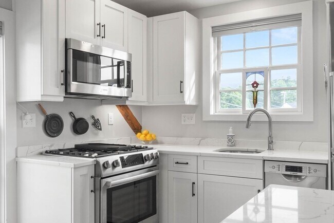 Photo - 46 Granite St Unidad D