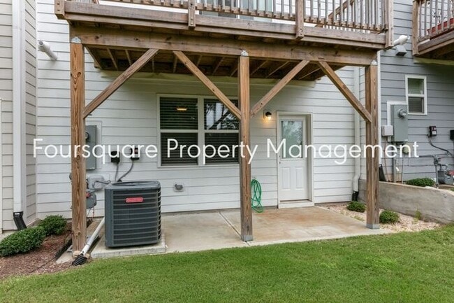 Spacious Apex Townhome with Bonus Room, Front & Back Balconies & 2-Car Garage – Minutes from Beav...
