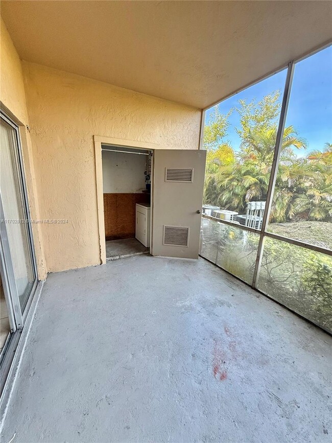 Photo - 15325 SW 106th Terrace Condominio Unidad 604