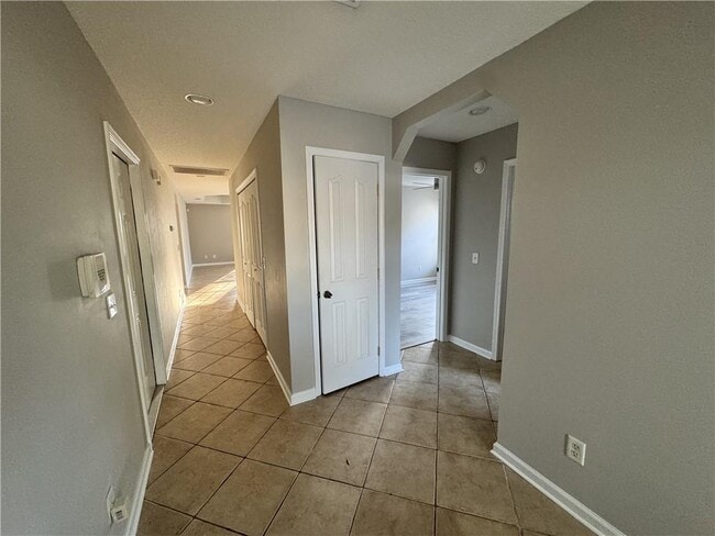 Photo - 104 Windridge Dr