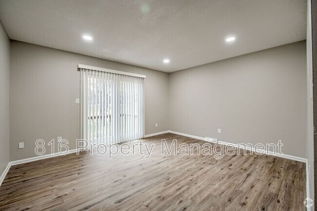 Building Photo - 1107 E Sea Ave Unit 1107 Rental