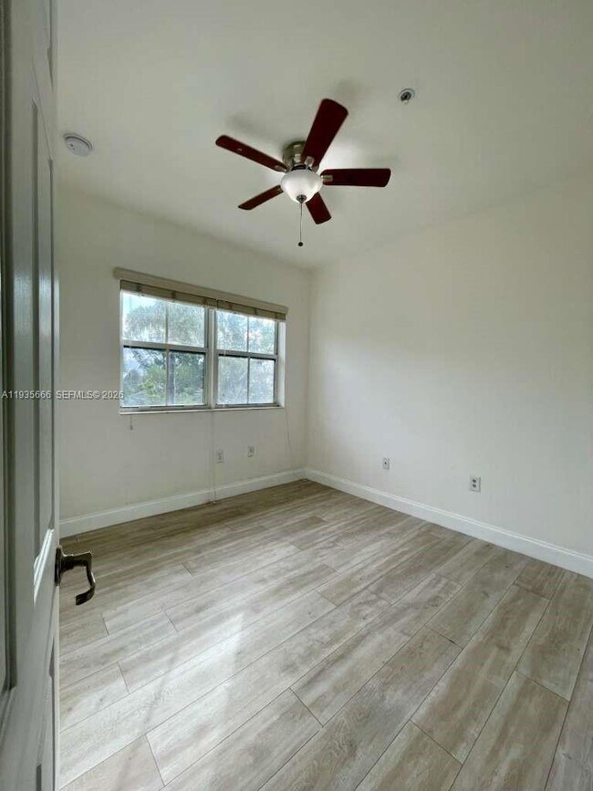 Photo - 8620 NW 97th Ave Unit 202