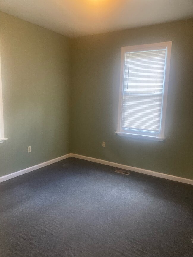 Photo - 2801 Louise Ave Unidad C