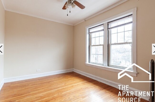 Photo - 2100 W Ainslie St Unit 1