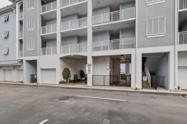 Photo - 675 NW Flagler Ave Unit 202