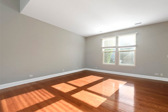 Photo - 3124 Ollerton Ave