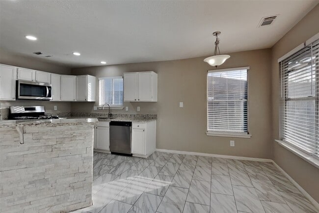 Photo - 5419 Roserock Ln