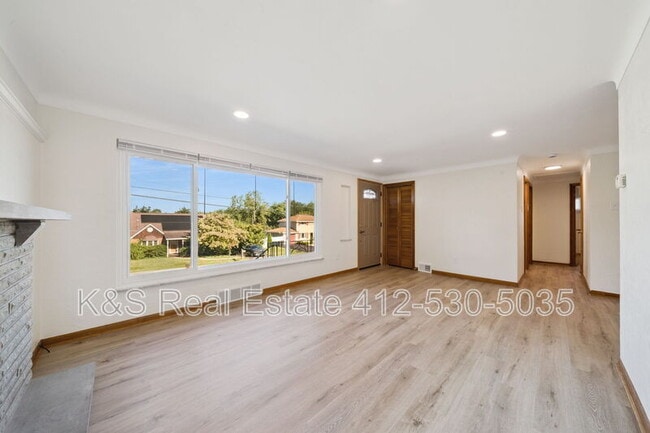 535 Hickory Dr