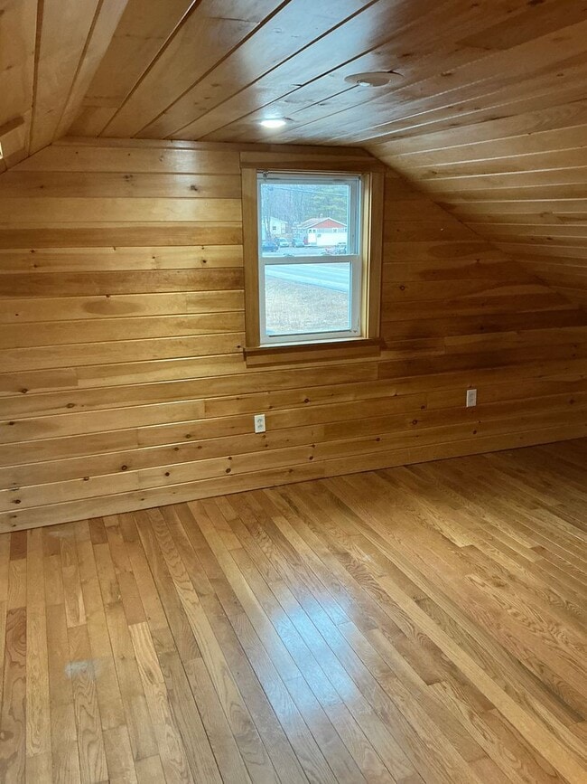 Photo - 165 Wiscasset Rd Unidad 3