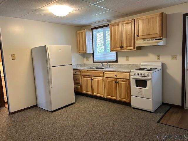 Photo - 608 Sunberry St