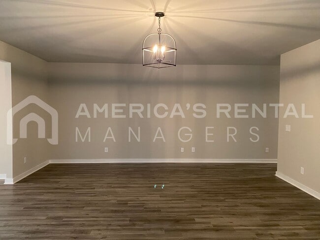 Photo - Home for Rent in Jemison, AL... Available to View with 48 Hour Notice!!!