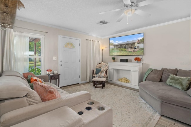 Photo - 113 Cranbrooke Dr