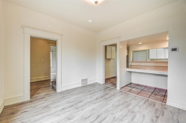 Photo - 5269 Brooklyn Ave NE