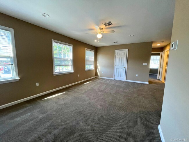 Photo - 10 Colonial Ave Unit C