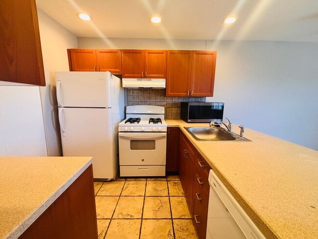 Photo - 1715A Fitzwater St