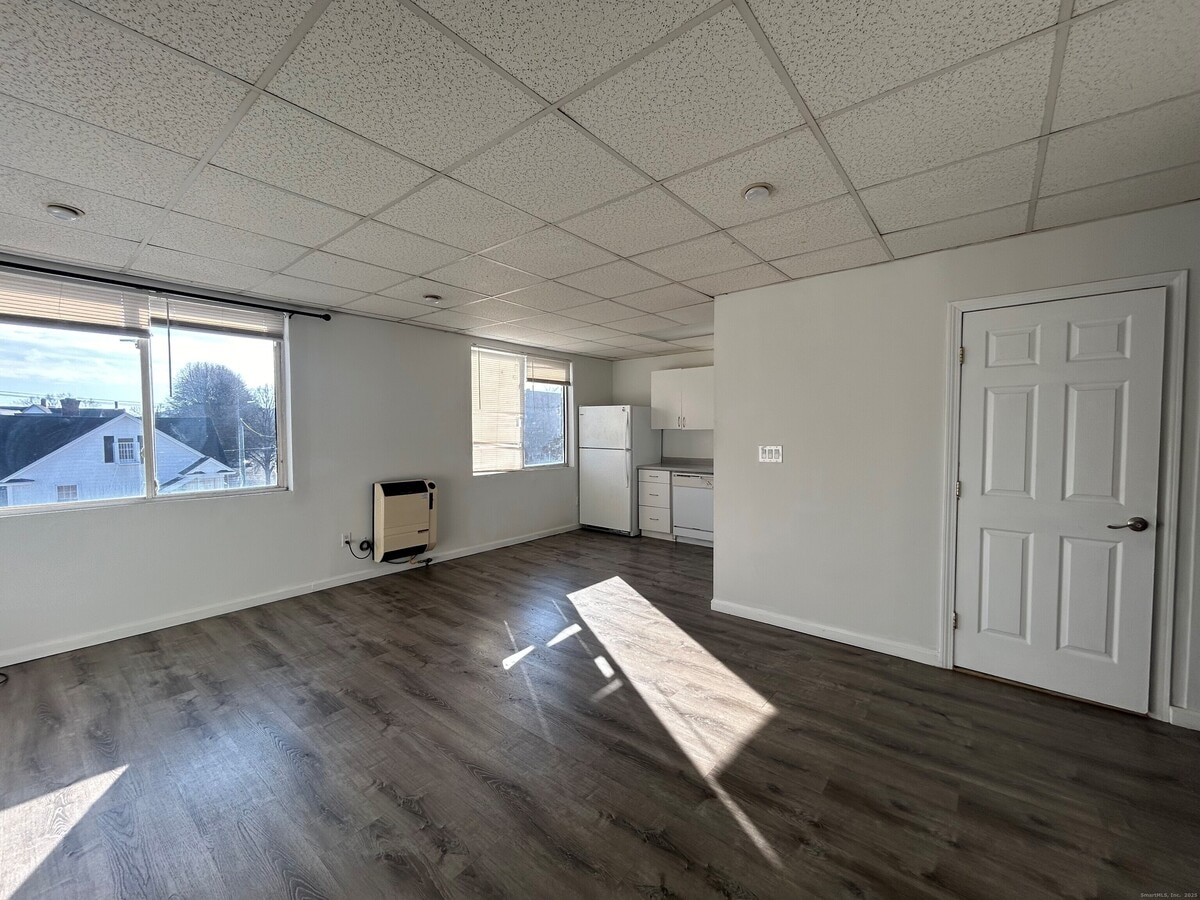 Photo - 4 5th Ave Unit 8