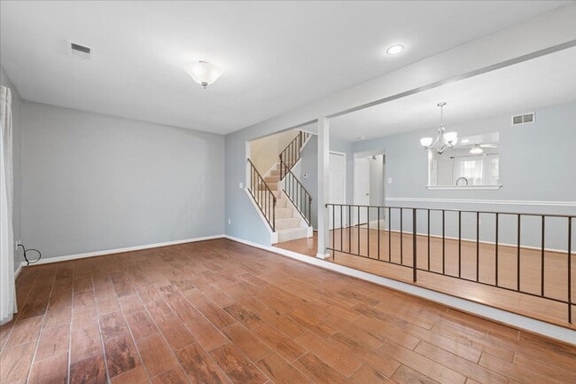 Photo - 14 Moon Maiden Ct