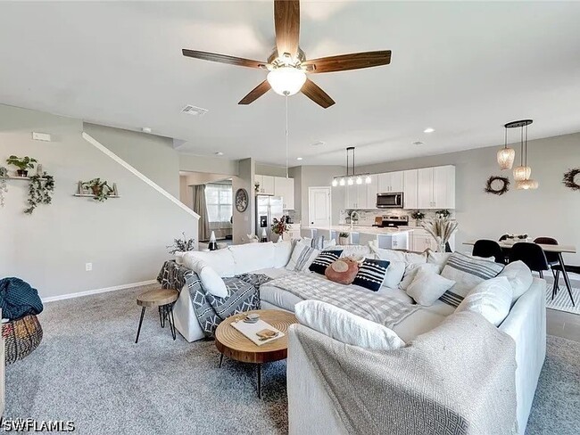 Photo - 43837 Cattleman Dr