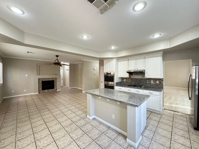 Photo - Chardonnay #61 By Lewis Homes