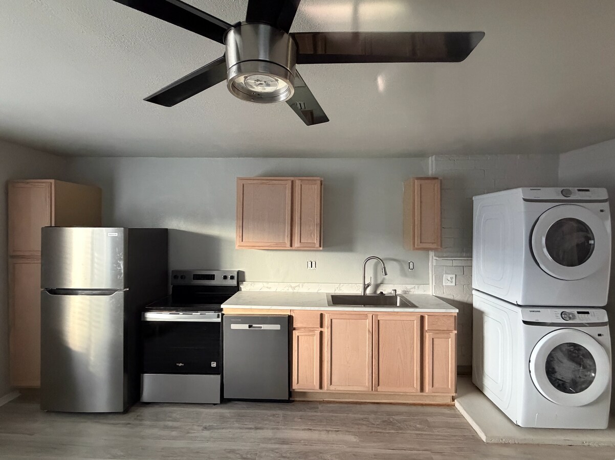 Photo - 2116 S Longmont Ave