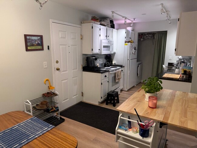 Photo - 219 Hildred Dr