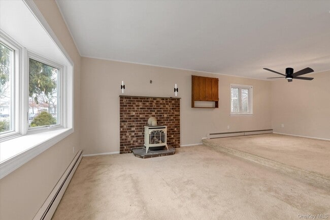 Photo - 1835 Cornelius Ave