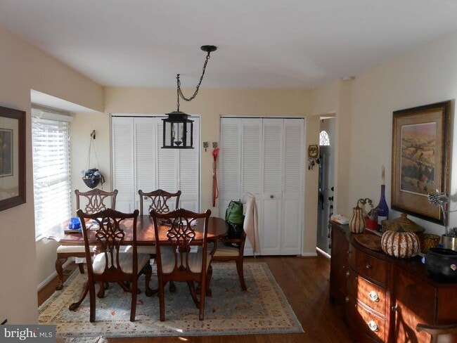 Photo - 9817 Pebble Weigh Ct