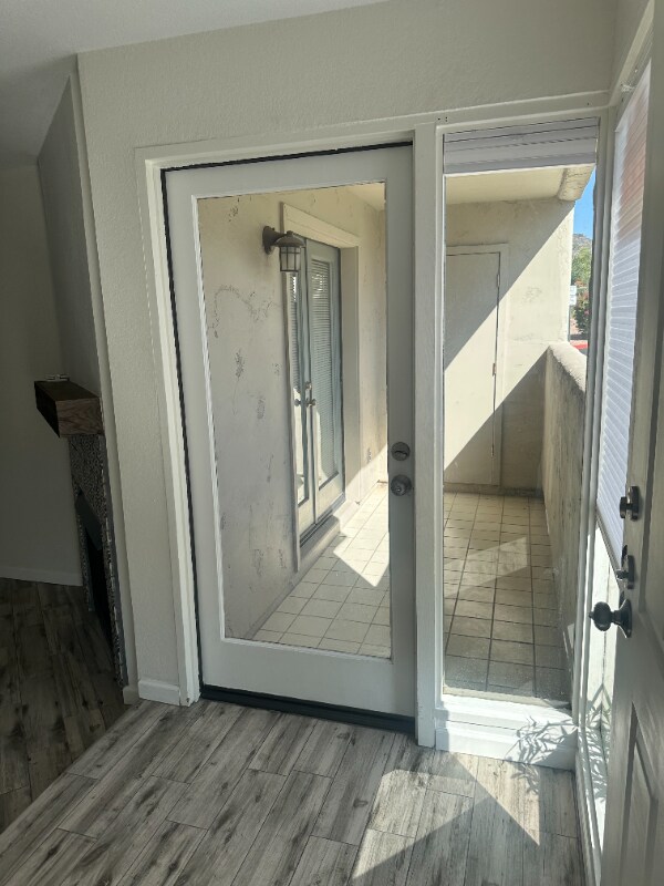 Photo - 1820 E Morten Ave Unidad 126